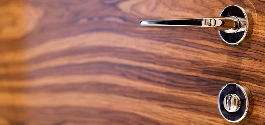 On Demand Locksmith For Key Fobs Repair in Lawndale, California